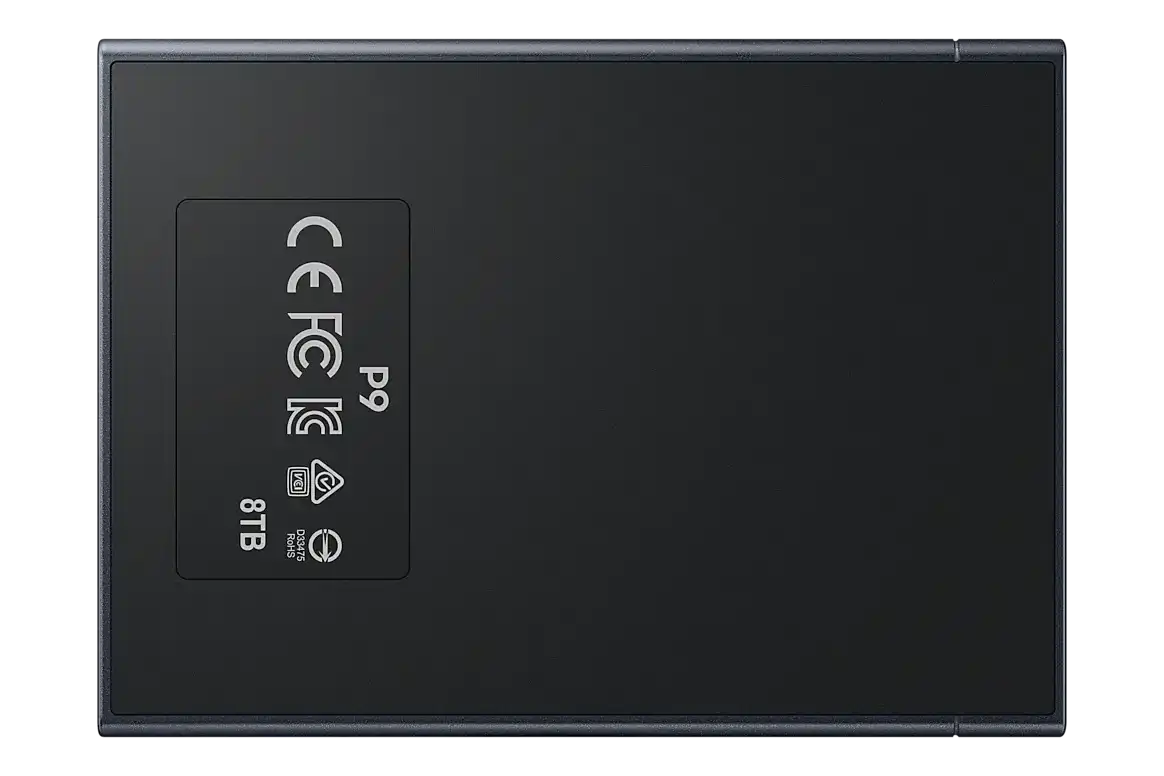 Samsung P9 8TB External SSD - Gray 4